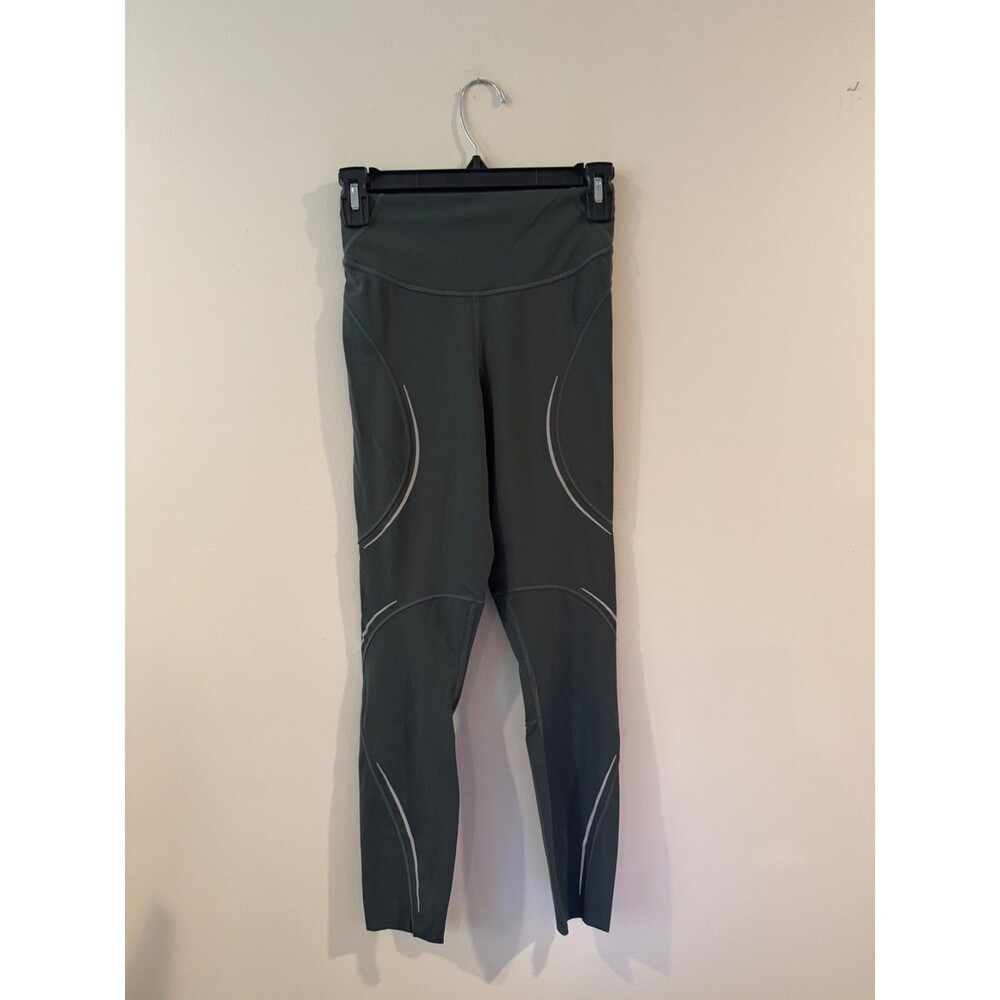 Lululemon Base Pace HR Tight High Rise Reflective Green 25" Crop Leggings SIZE 4